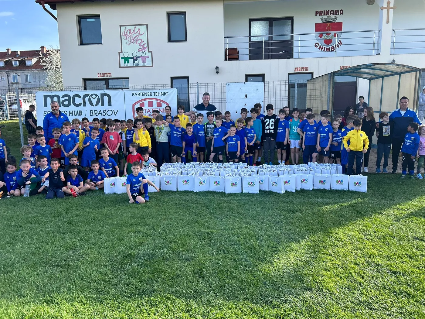 Grupele de fotbal copii ale clubului Teutonii Ghimbav